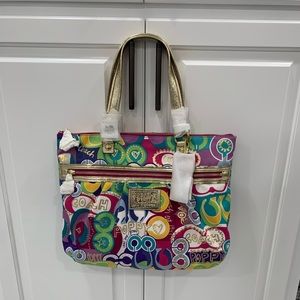 Coach handbag NEW!!!!!